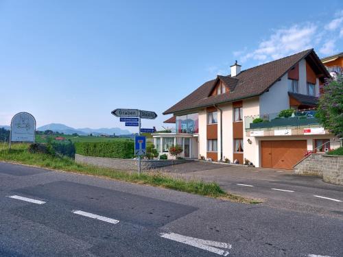 Ruswil Cama Y Desayuno | Ruhige Zimmer im Grünen und Studio im Naherholungsgebiet