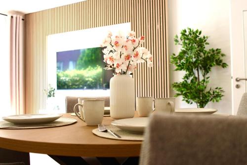 Egenbuttel Apartamento | ruhiges Apartment - Familienfreundlich - perfekte Hamburg Anbindung - Terrasse - Messe - Stadionnah