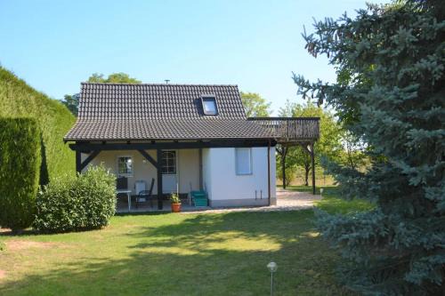 Pflueckuff Apartamento | Ruhiges, sehr schönes Haus/Grundstück in Elbnähe.