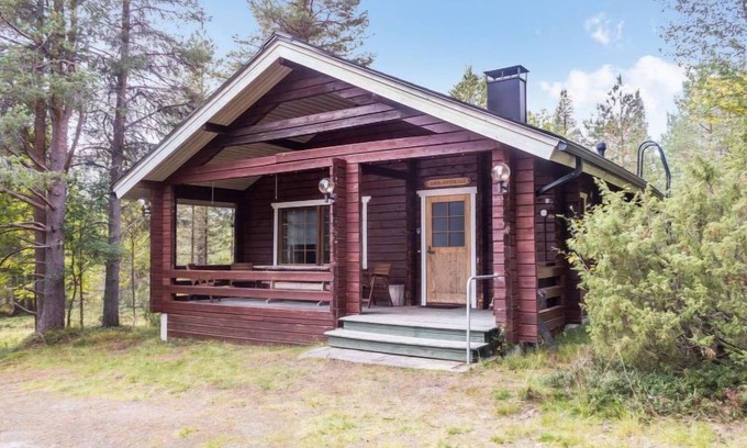 Rukatunturi Casa | Rukatörmä, kesäjärvi by Interhome