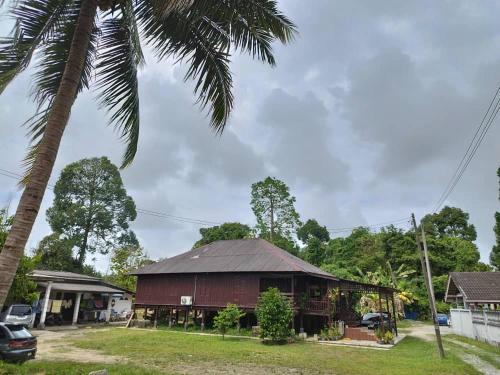 Kampung Wakaf Nyior Kembar Casa | Rumah Kayu Aboh