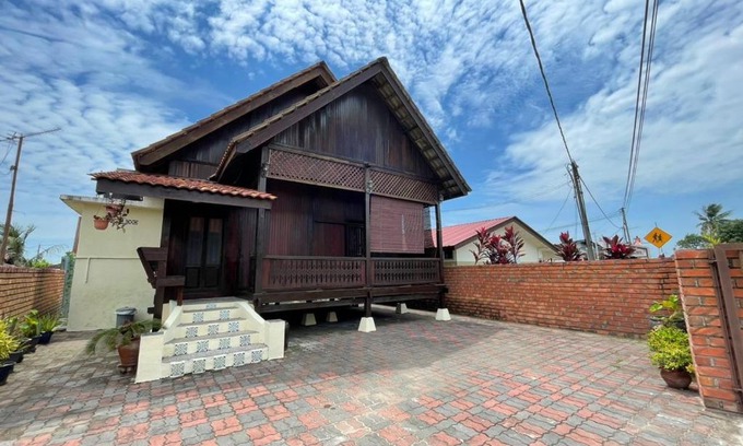Pernu Casa | Rumah Rehat Anjung Melayu Muslim