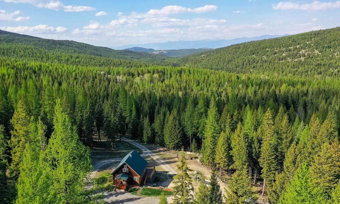 Lincoln County Casa | Running Bear Retreat