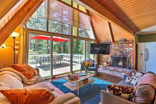 Running Springs Casa | Running Springs A-Frame with Deck and Mtn Views!