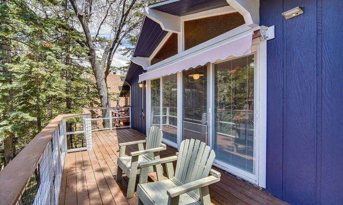 Arrowbear Lake Cabina | Running Springs Rental: 1 Mi to Arrowbear Lake!