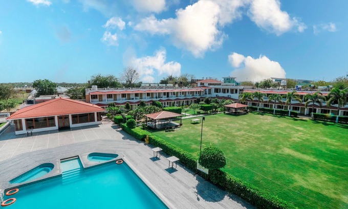 Dabok Hotel | Rupis Resort near Udaipur Airport