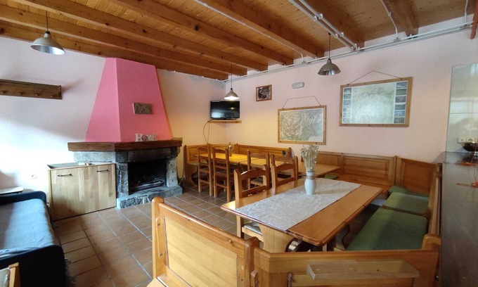 Llanaves de la Reina Casa | Alojamiento rural con chimenea, en Picos de Europa