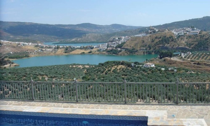 Iznajar Casa | Alojamiento Rural El Mirador / Alojamiento Rural en Iznájar/ 8 Personas