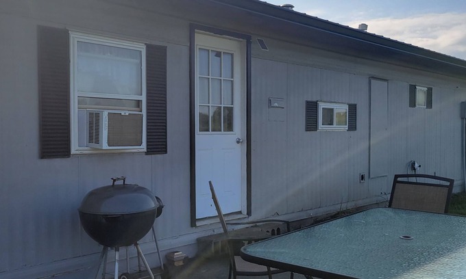Maryville Casa | Rural area, 2 acre yard