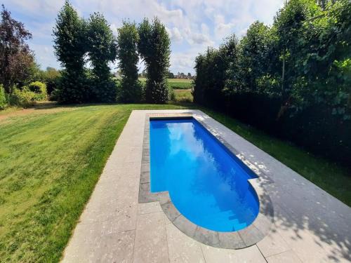 Zuidzande Casa | Rural holiday home with outdoor pool & sauna