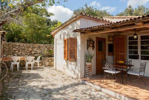 Pollensa Chalet De Esquí | Rural house Can Jordi