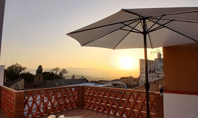 Lecrín Cabaña | Casa rural "El mirador del Valle" con chimenea en Granada