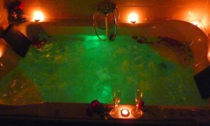 Chert Cabaña | casa rural con jacuzzi completa para 4 personas