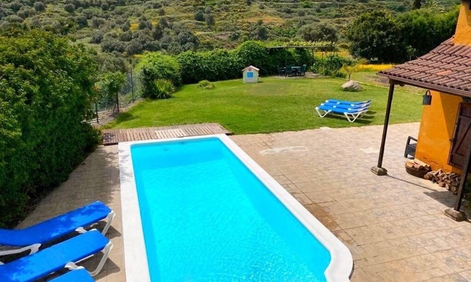 Teror Cabaña | Acogedora Casa Rural con piscina privada climatizada, relax y naturaleza