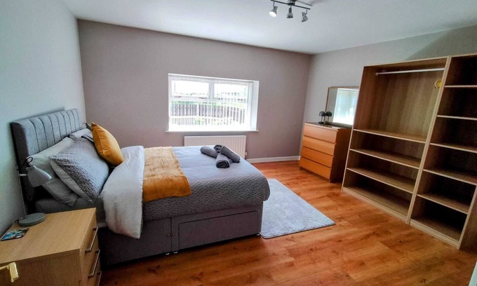 Newry Casa | Rural retreat (Family friendly/pet friendly)close to seaside and Mountains.