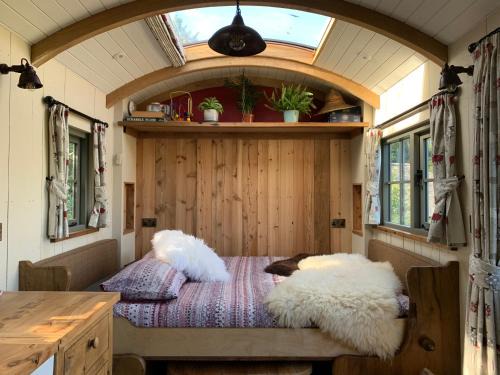 Chagford Otro | Rushford Shepherd's Hut
