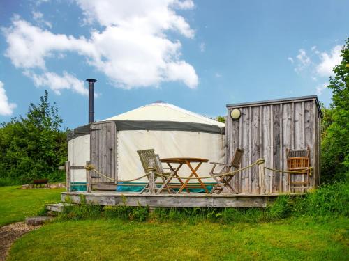 Bridport Casa | Russet Yurt - Ukc6945
