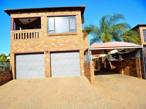 Rustenburg Casa | Rustenburg Self-Catering