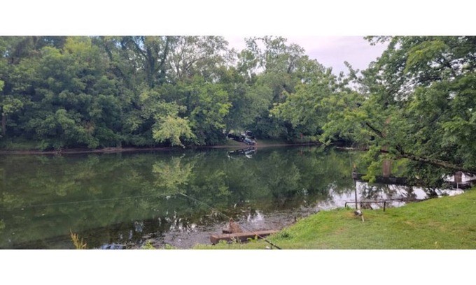 Watauga Apartamento | Rustic Basement Cottage on the Watauga River