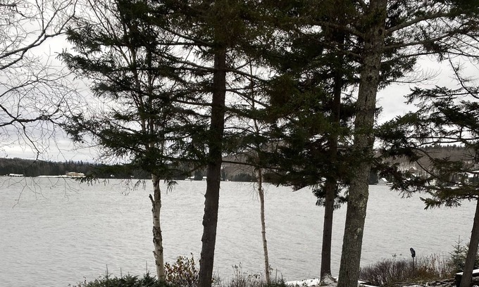 Pittsburg Casa | Rustic cabin on Back Lake in Pittsburg, NH great location.