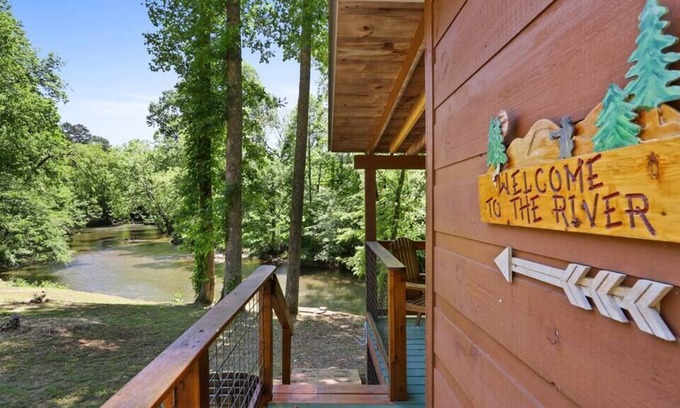 Marble Cabina | Rustic Cabin on the RIVER!