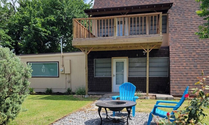 Pottsboro Casa | Rustic Cabin With a View