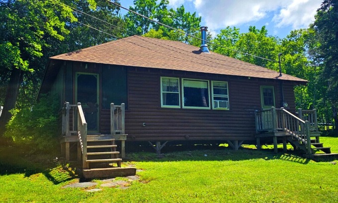 Greenville Cabina | Rustic Camp- Direct ATV Access-Shared Dock Access