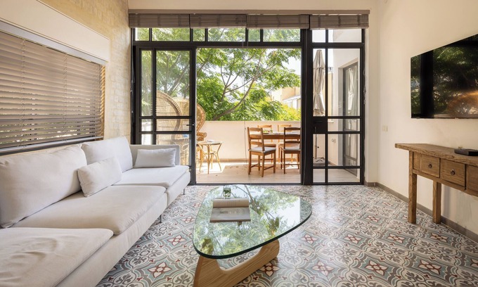 Tel Aviv City Center Apartamento | Rustic Charm Tel Aviv CTR by Sea N' Rent