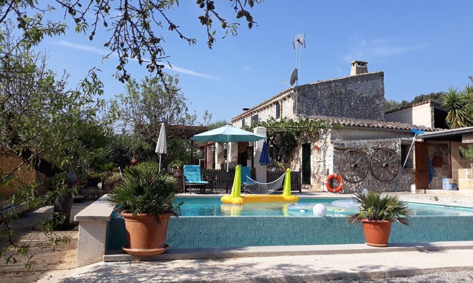 Sineu Cabaña | Casa de campo rustica, terraza, huerto y vistas al pueblo