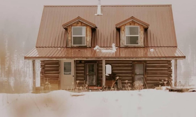 Tonasket Casa | Acogedora cabaña en las pacíficas tierras altas de Okanogan