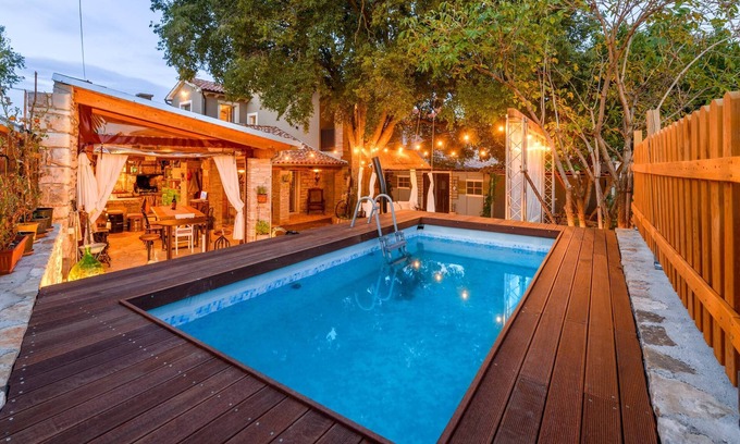 Krnica Casa | Rustic Cozy house Pupy