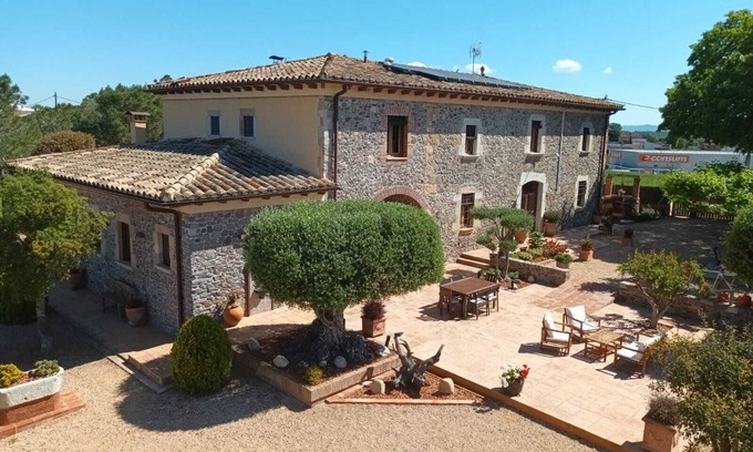 Sils Cabaña | MASÍA RÚSTICA IDEAL PARA FAMILIAS CON PISCINA PRIVADA Y GRAN JARDÍN