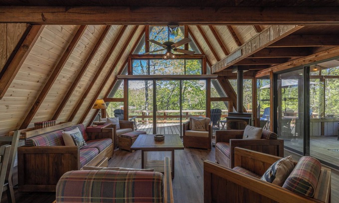 Innsbrook Chalet De Esquí | Rustic Fox by Innsbrook Vacations!