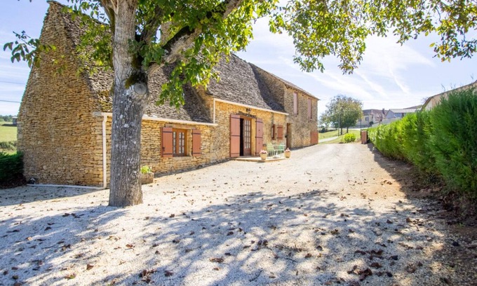 Marcillac-Saint-Quentin Cabaña | Casa rústica con jardín y zona infantil, cerca de Sarlat