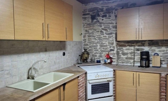 Eleutheroupoli Casa | Rustic House