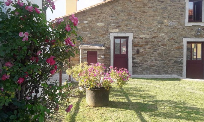 Cerdeira Cabaña | Casa rustica en un acogedor entorno rural