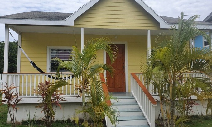 Calabash Bight Casa | Retiro de Roatan Sweecret
