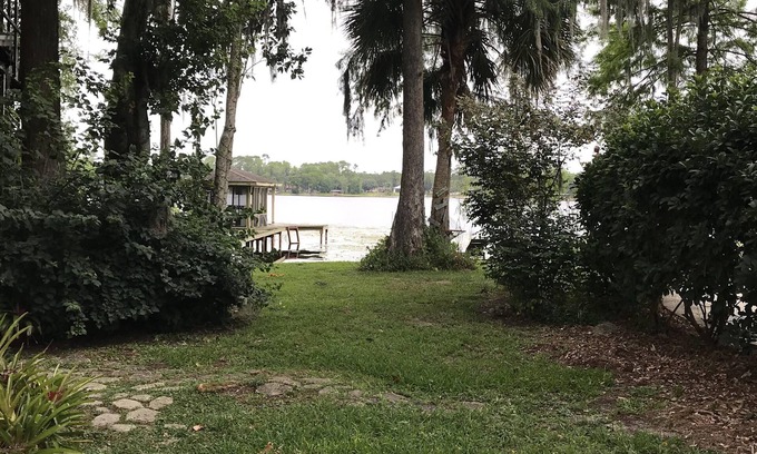 Orlando Cabina | Rustic Lakefront Cabin in the Woods