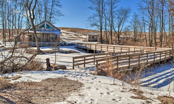 Putnam County Cabina | Rustic Powersville Cabin: Secluded Countryside!