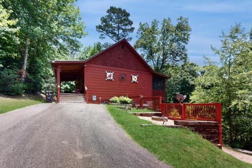 Young Harris Casa | Rustic Ridge Cabin