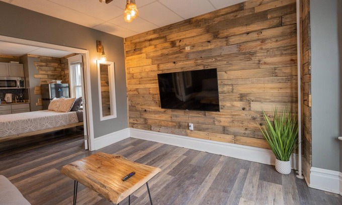 Harrisburg - Hershey Apartamento | Rustic Riverfront Retreat