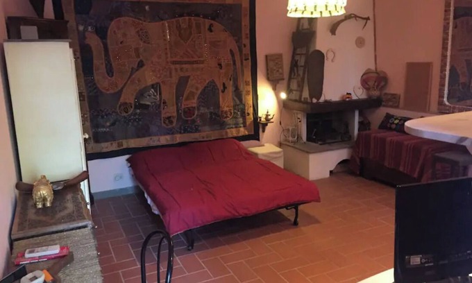 Montorsoli Apartamento | Rustic studio 10min from Florence - country side