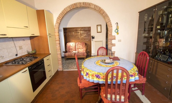 Massa Marittima Apartamento | Apartamento en estilo rústico toscano