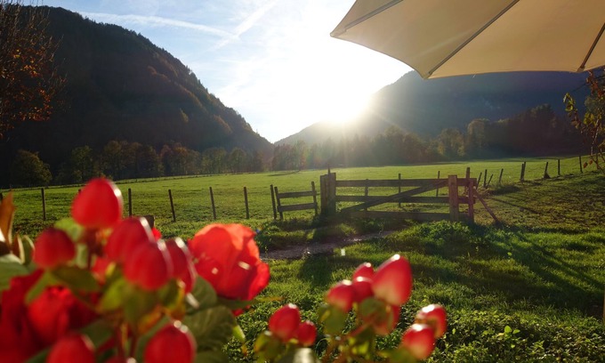 Kiefersfelden Apartamento | Rustic vacation apartment at home, rural - quiet location with fully equipped kitchen