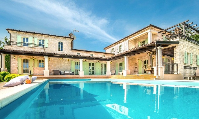 Strpacici Villa | Villa Romana / Charming Villa Romana in central Istria