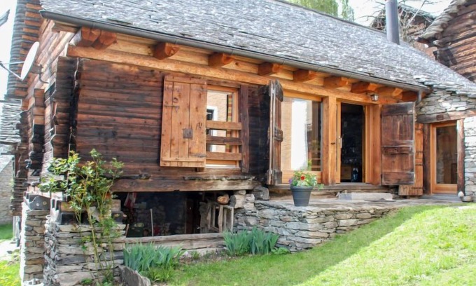 Malvaglia-dagro Casa | Rustico Cà dru Lurenz by Interhome