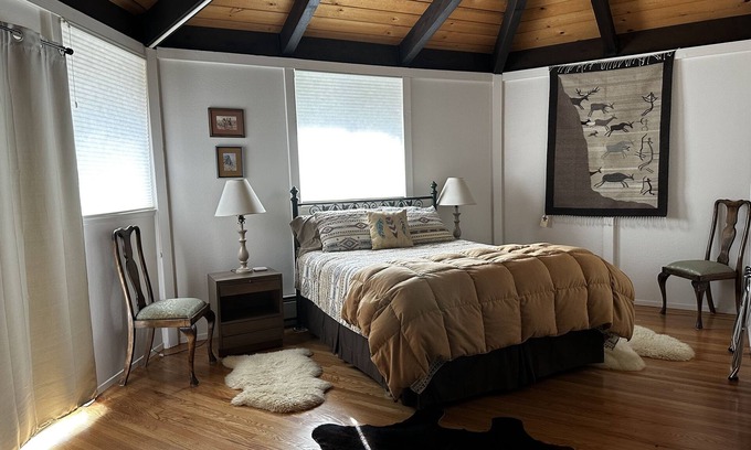 St. Helena Casa | RustRidge House, two bedroom two bath home