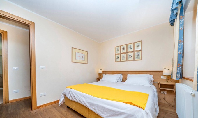 Tarvisio Apartamento | Rutte Small Yellow Apartment