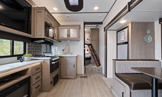 Buford Casa | RV Delivery & Set up - Bohemian Dream