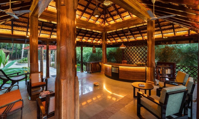 Dindi Hotel | RVR Sarovar Portico Dindi